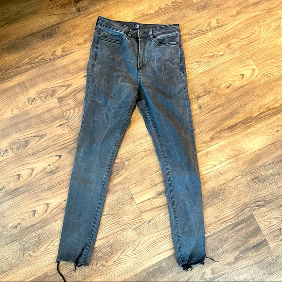GAP true skinny jeans. Size 28. Ashy Black. - Picture 1 of 4